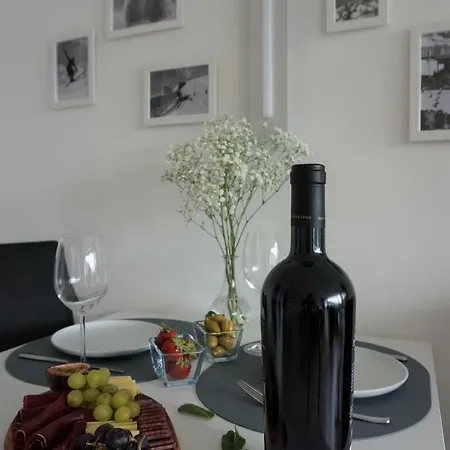 Davos Holiday Apartment *